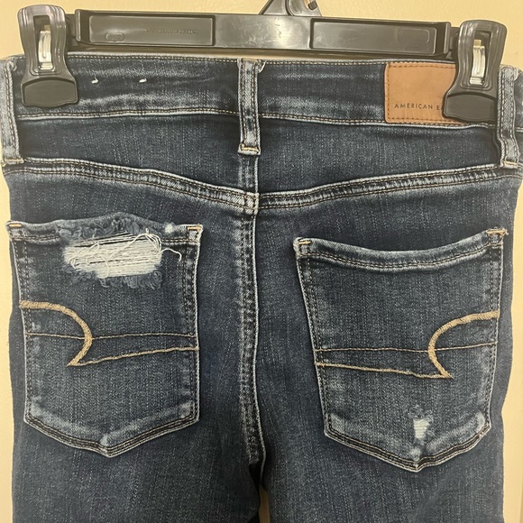 10$ AMERICAN EAGLE Jeans Size 2 - Picture 4 of 4